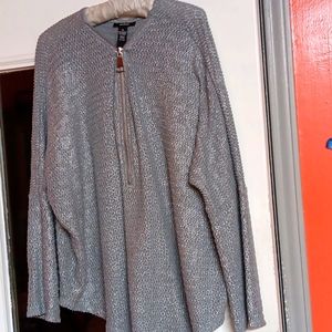 Ladies silver sweater beautiful silver Alfani sweater zips from waistline up